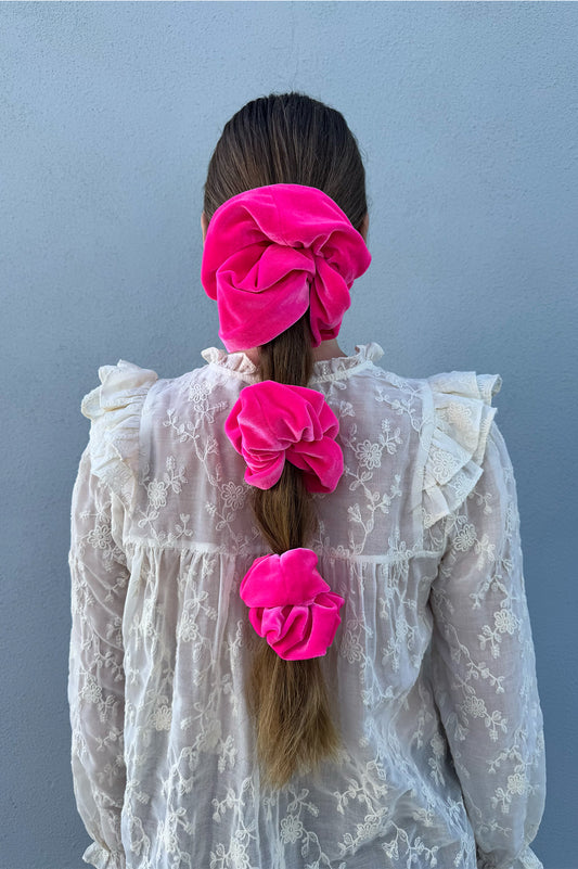 Magnolia Scrunchie - Fuchsia Velvet 3 sizes